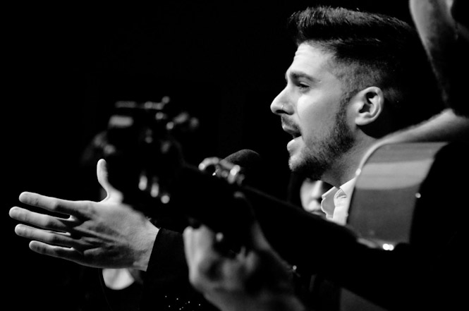 Actuación de Iván Centenillo (LA OFICINA DE LOS DESEOS)