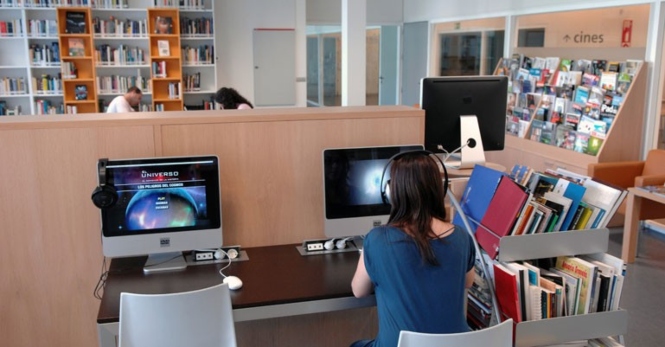 Imagen de la biblioteca del Parque de las Ciencias (JOVENES GRANADINISTAS)