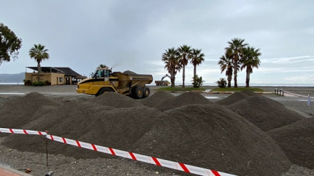 Volcado de arena en la Costa Tropical (SUBDELEGACIÓN)