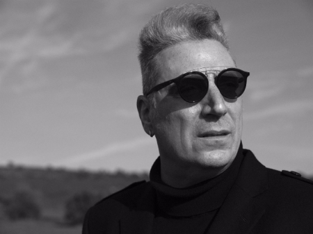 Loquillo, en imagen de archivo (JAUME DE LAIGUANA / WARNER MUSIC) Loquillo, en imagen de archivo (JAUME DE LAIGUANA / WARNER MUSIC)