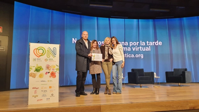 La Sedca reconoce un trabajo de la UGR que ha detectado en escolares contaminantes ambientales que pueden provocar obesidad (UGR)