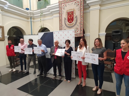 Presentación del Sorteo del Oro de Cruz Roja (AUTO. GUADIX)