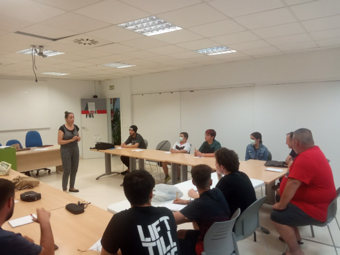 (BANDA DE CORNETAS Y TAMBORES DE NUESTRA SEÑORA DEL ROSARIO)