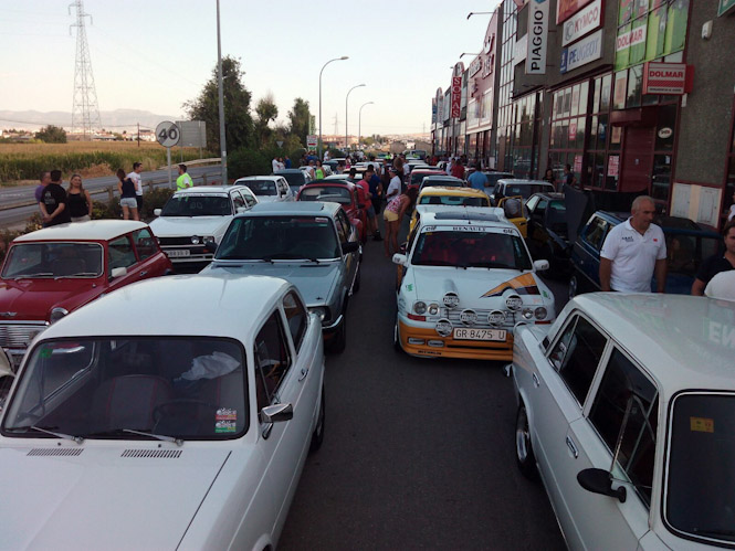 concentración de coches antiguos anterior, (AYTO. VEGAS DEL GENIL)