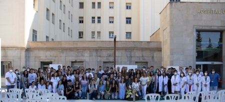 Los nuevos especialistas internos residentes del Hospital Virgen de las Nieves de Granada (JUNTA DE ANDALUCÍA)