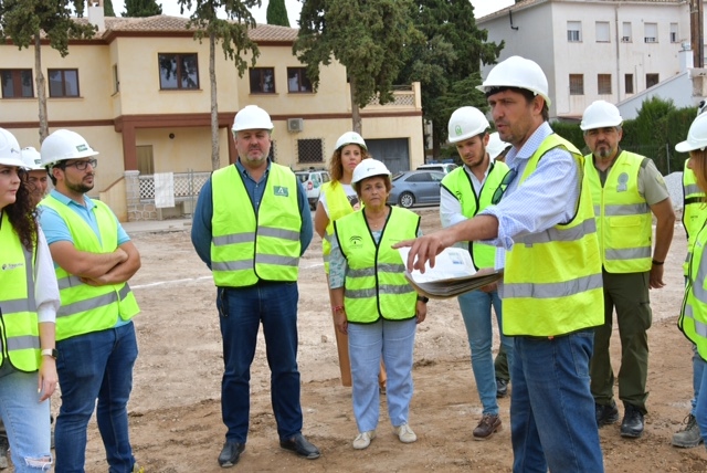 Imagen de la visita las obras del nuevo Subcentro de Defensa Forestal (JUNTA)