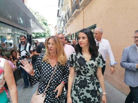 Inés Arrimadas junto a Concha Insúa (CIUDADANOS)