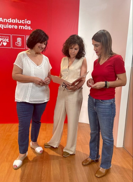 Olga Manzano, Mari Ángeles Prieto y Francisca Santaella del PSOE (PSOE)