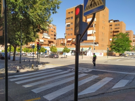 Uno de los nuevos semáforos (JAVIER ALGARRA / AYUNTAMIENTO)