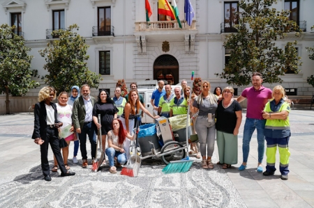 Mujeres participantes en la actividad formativa (JAVIER ALGARRA/ AYUNTAMIENTO)