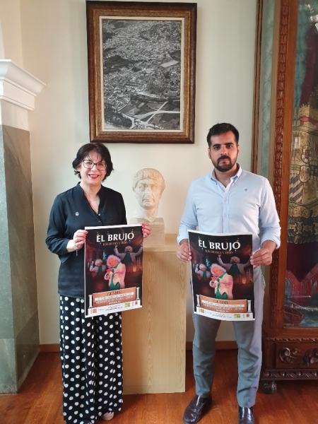 Presentación de la actuación de Rafael Álvarez `El Brujo` (AYTO. GUADIX)