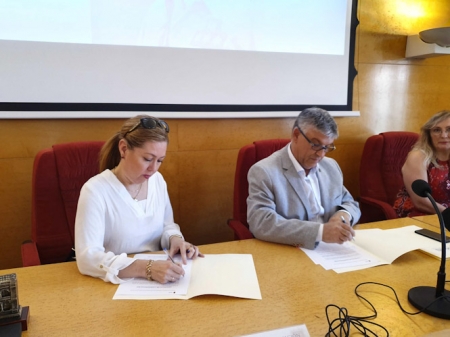 Firma de la donación (AUTO. GUADIX)