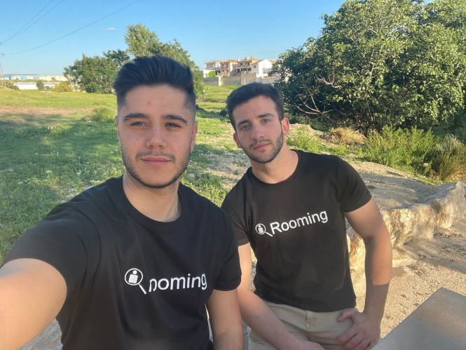 Emprendedores que han creado la APP (ROOMING)