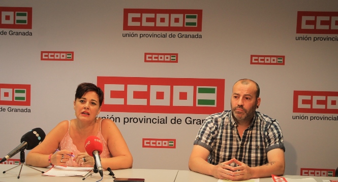 Mari Ángeles Martín y David Vílchez en rueda de prensa (CCOO)