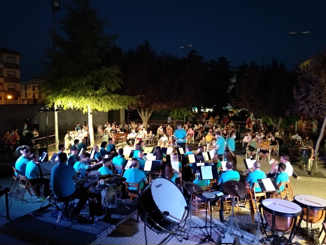 Banda Municipal Amigos de la Música de Huétor Tájar (AYTO. HUÉTOR TAJAR)