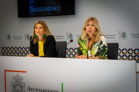 Eva Martín y Pepa Rubia en rueda de prensa (PP)