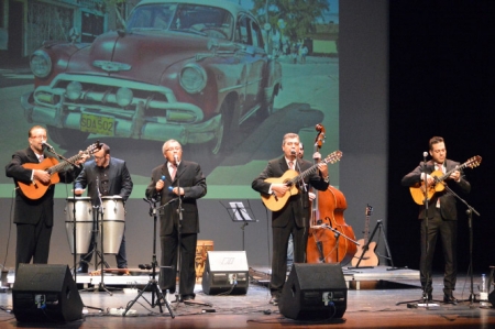 Actuación del grupo Amaranto (PRODUCCIONES LASTRA) 