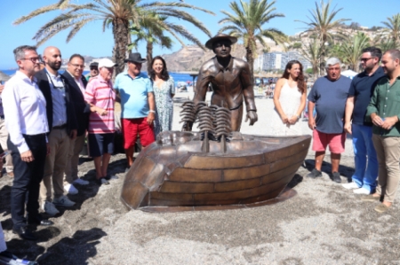 Inauguración del monumento al espetero (AYTO. ALMUÑÉCAR) 