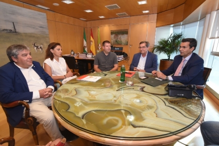 Imagen de la reunión (R. MARTÍNEZ / DIPGRA) Imagen de la reunión (R. MARTÍNEZ / DIPGRA)