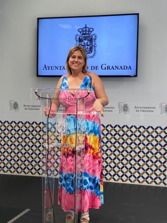 la concejala de Derechos Sociales, Nuria Gutiérrez (AYTO. GRANADA) 