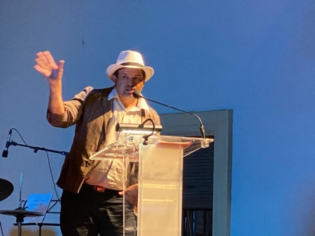 Sesión inaugural del XIX Festival Internacional `Poesía en el Laurel` (AYTO. LA ZUBIA) Sesión inaugural del XIX Festival Internacional `Poesía en el Laurel` (AYTO. LA ZUBIA)