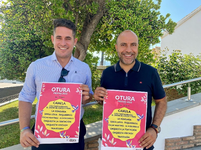 El concejal de Fiestas y el alcalde de Otura presentan las actuaciones de las fiestas de la Virgen de la Aurora (AYTO. OTURA) 