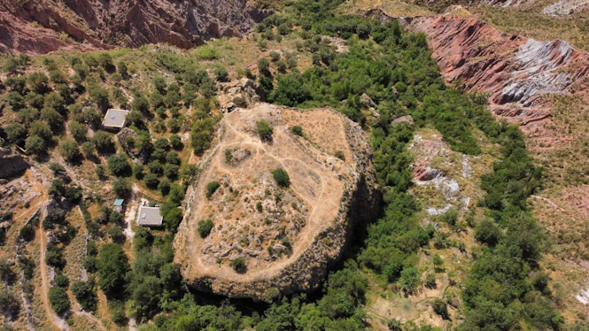 Peñón del Fuerte de Yegen (AYTO. ALPUJARRA DE LA SIERRA)