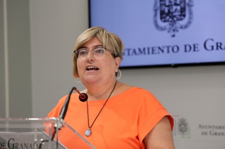 La primera teniente de alcalde y concejal de Presidencia, Ana Muñoz Arquelladas (JAVIER ALGARRA / AYUNTAMIENTO) 