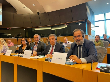Manuel Martín y Jacobo Calvo en el Parlamento Europeo (AYTO. GRANADA)