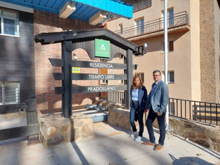 Imagen de la visita a la residencia de tiempo libre de Sierra Nevada (JUNTA)