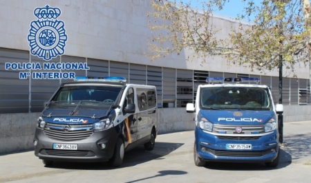 Vehículos de la Policía Nacional (POLICÍA NACIONAL)