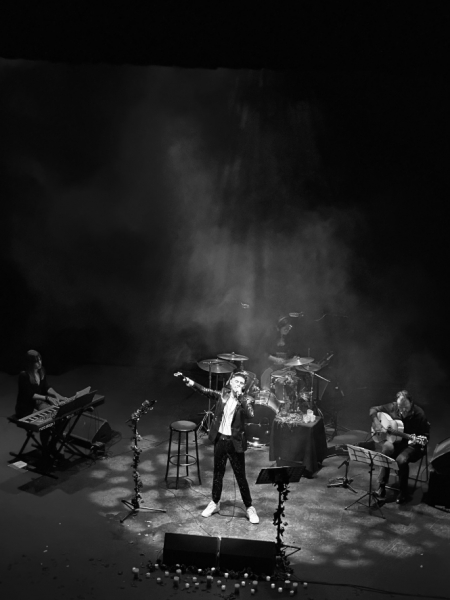 Concierto de Víctor Segovia (LA OFICINA DE LOS DESEOS) Concierto de Víctor Segovia (LA OFICINA DE LOS DESEOS)