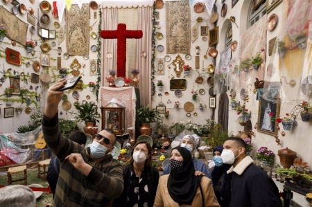 Día de la Cruz en Granada, este pasado 3 de mayo (ÁLEX CÁMARA - EUROPA PRESS) 