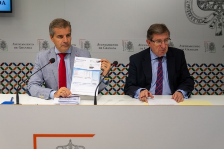 César Díaz y Luis González en rueda de prensa (PP)