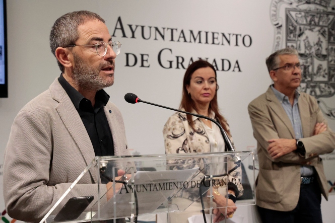 el concejal de Urbanismo, Miguel Ángel Fernández Madrid (JUNTA)