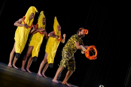 Representación de la obra (TEATRO DE HUMOR DE SANTA FE) Representación de la obra (TEATRO DE HUMOR DE SANTA FE)