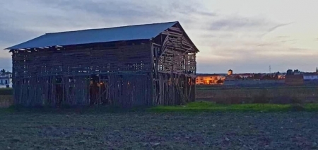 Secadero de tabaco en Cúllar Vega (AYTO. CÚLLAR VEGA) Secadero de tabaco en Cúllar Vega (AYTO. CÚLLAR VEGA)