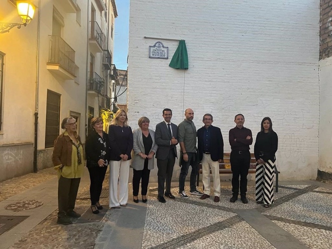 Inauguración de la nueva placeta de Francisco Izquierdo (AYUNTAMIENTO) 