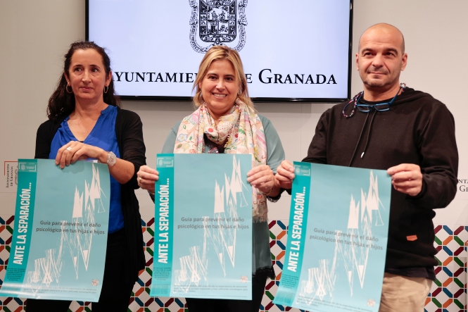Presentación de la guía de prevención (JAVIER ALGARRA / AYUNTAMIENTO)