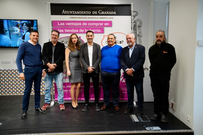 Presentación de la campaña apra impulsar el comercio de proximidad (JAVIER /AYUNTAMIENTO)