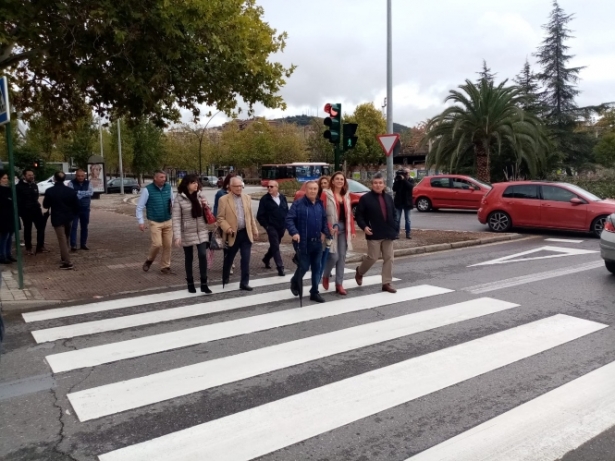 Semáforos en Joaquina Eguaras (AYTO. GRANADA)