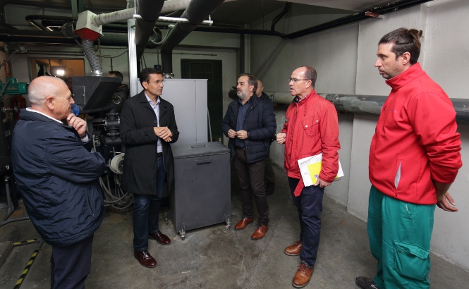 Visita a uno de los colegios públicos (AYUNTAMIENTO GRANADA)