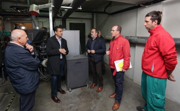 Visita a uno de los colegios públicos (AYUNTAMIENTO GRANADA)