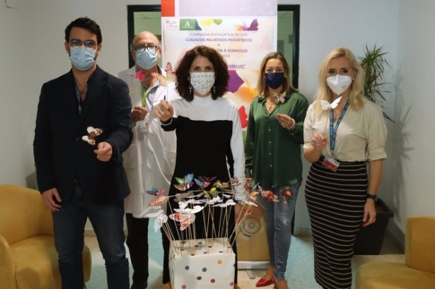 Miembros del equipo de atención pediátrica a domicilio (HOSPITAL VIRGEN DE LAS NIEVES)