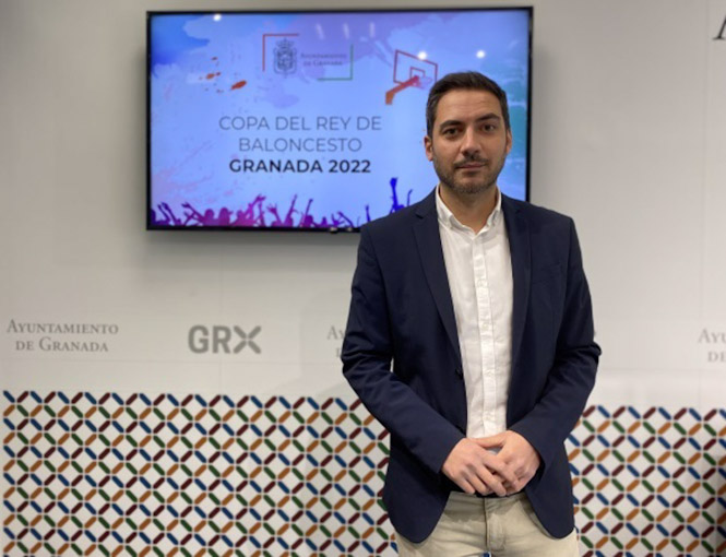 El concejal de Turismo y Comercio de Granada, Eduardo Castillo, en imagen de archivo. (AYUNTAMIENTO)