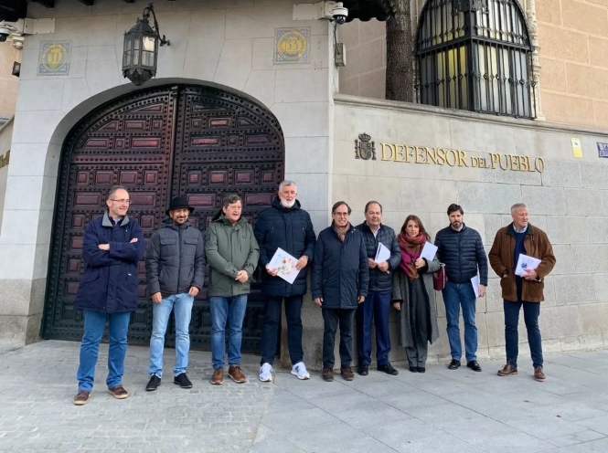 Reivindicaciones ante el defensor del pueblo (AECOT)