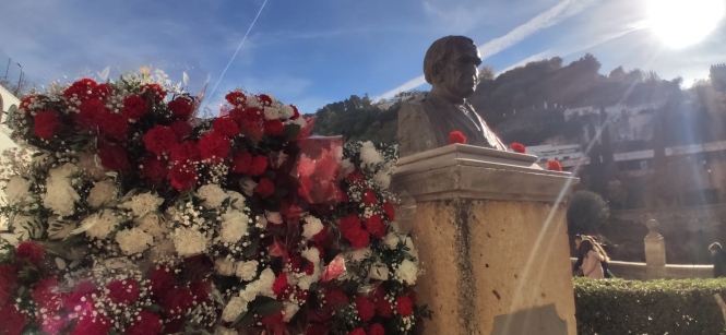 Ofrenda floral a Andrés Manjón (AVE MARIA) 
