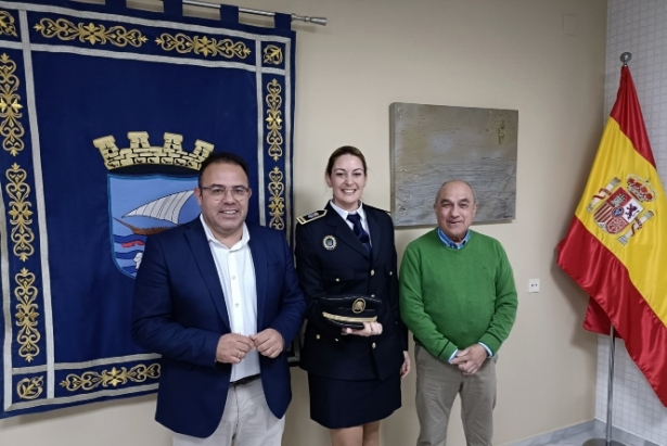 Toma de la posesión de la nueva jefa de la Policia Local (AYTO. ALMUÑÉCAR)