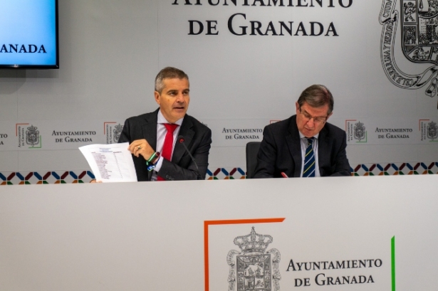 César Díaz y Luis González en rueda de prensa (PP) 