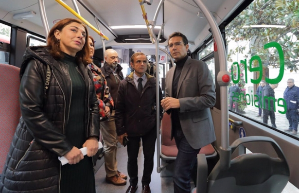 Presentación de nuevos autobuses eléctricos (AYUNTAMIENTO)